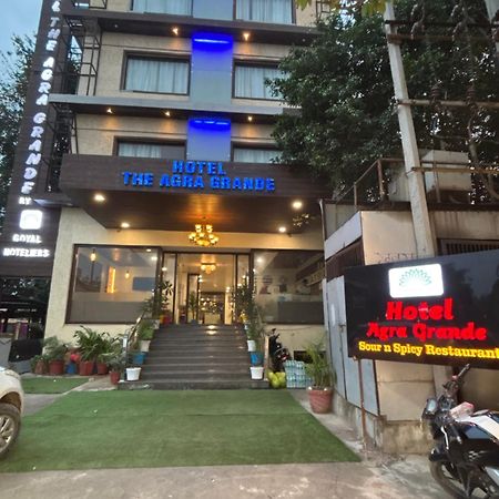 Hotel Agra Grande By Goyal Hoteliers Luaran gambar