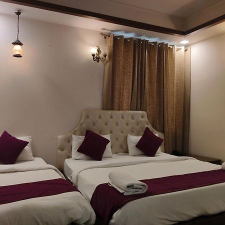 Hotel Agra Grande By Goyal Hoteliers Luaran gambar