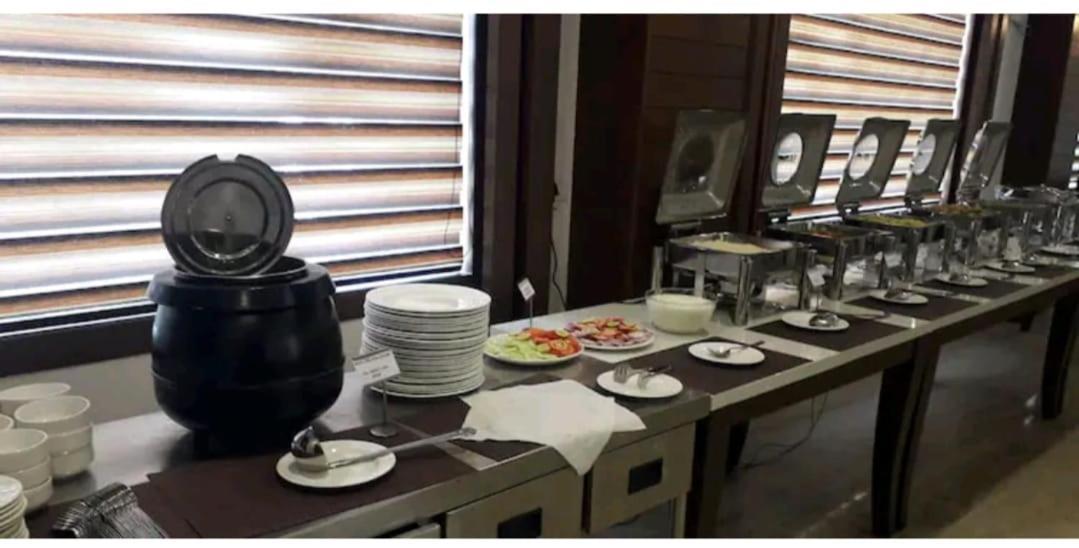 Hotel Agra Grande By Goyal Hoteliers Luaran gambar