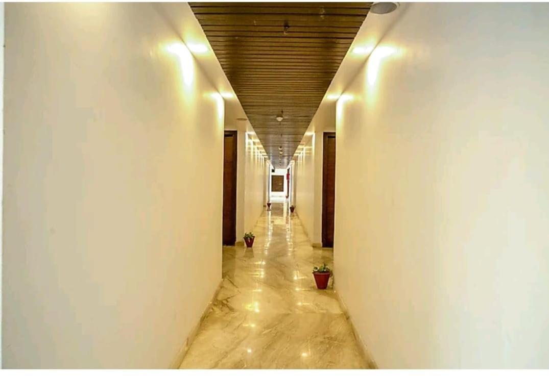 Hotel Agra Grande By Goyal Hoteliers Luaran gambar