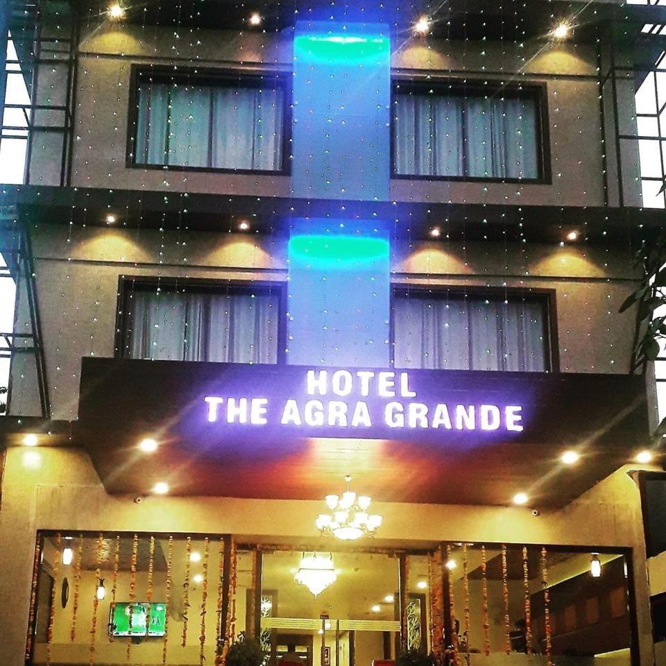 Hotel Agra Grande By Goyal Hoteliers Luaran gambar